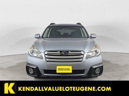 Used 2014 Subaru Outback 2.5i Premium AWD/4WD image 2