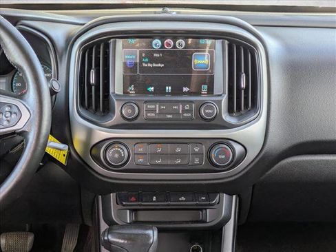 Used 2015 Chevrolet Colorado LT w/ LT Convenience Package image 14