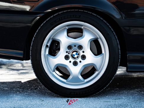 Used 1999 BMW M3 Convertible image 21