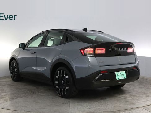 Used 2026 Nissan Leaf Platinum+ w/ Floor Mat Package (Platinum+) FWD image 17