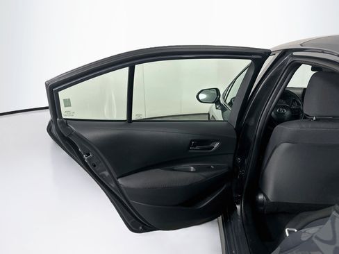 Used 2025 Toyota Corolla LE FWD image 25