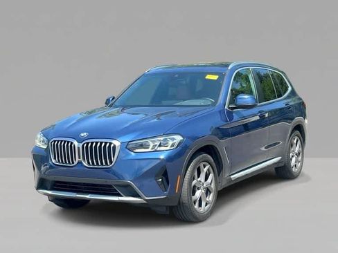 Used 2022 BMW X3 xDrive30i AWD/4WD image 4