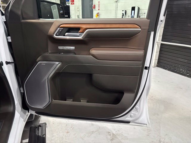 Used 2023 GMC Sierra 1500 Denali w/ Denali Reserve Package AWD/4WD image 42