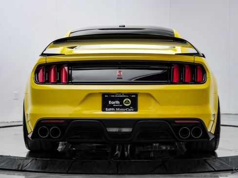 Used 2017 Ford Mustang Shelby GT350R w/ GT350R Equipment Group 920A RWD image 12