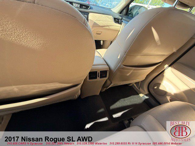 Used 2017 Nissan Rogue SL w/ SL Premium Package AWD/4WD image 13