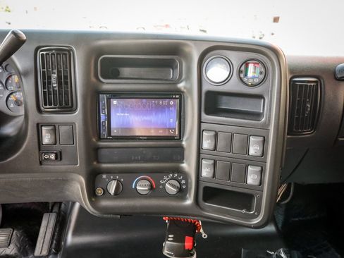 Used 2006 Chevrolet Kodiak C4500 2WD Crew Cab image 17