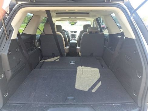 Used 2017 GMC Acadia Limited SLT FWD image 11
