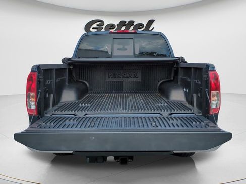 Certified 2021 Nissan Frontier SV w/ SV Utility Package RWD image 9