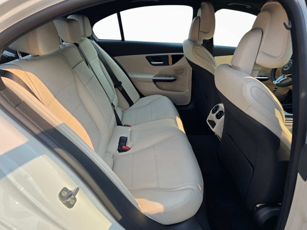 New 2026 Mercedes-Benz C 300 4MATIC Sedan image 21