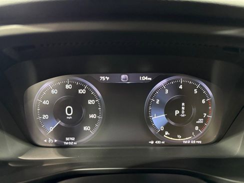 Used 2020 Volvo XC40 T4 Inscription image 75