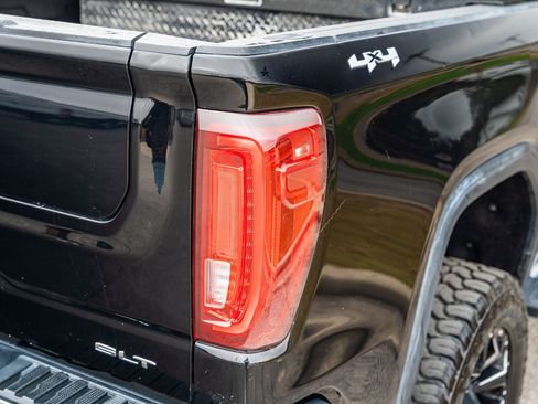 Used 2019 GMC Sierra 1500 SLT w/ SLT Premium Plus Package image 15