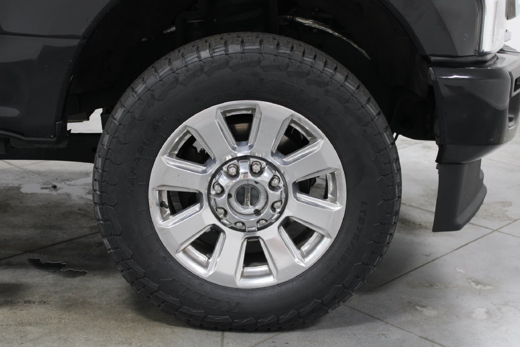 Used 2022 Ford F250 Platinum AWD/4WD image 16