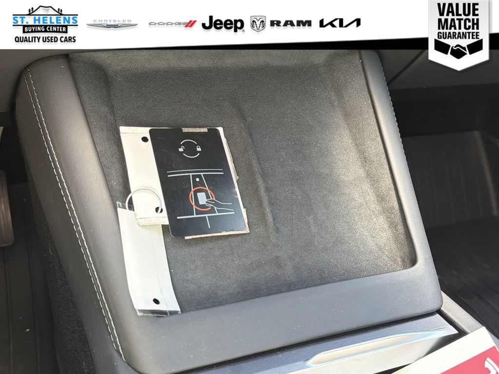 Used 2025 Tesla Model 3 Long Range RWD image 22