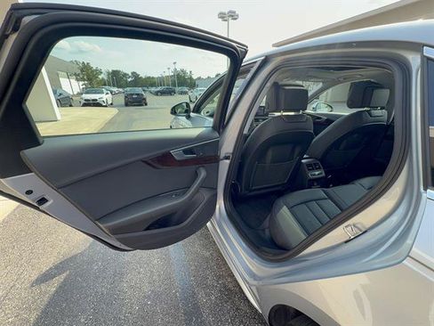 Used 2019 Audi A4 2.0T Premium w/ Convenience Package AWD/4WD image 22