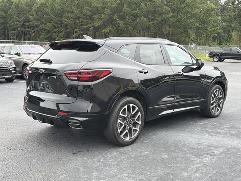 Used 2023 Chevrolet Blazer RS w/ Driver Confidence II Package AWD/4WD image 14