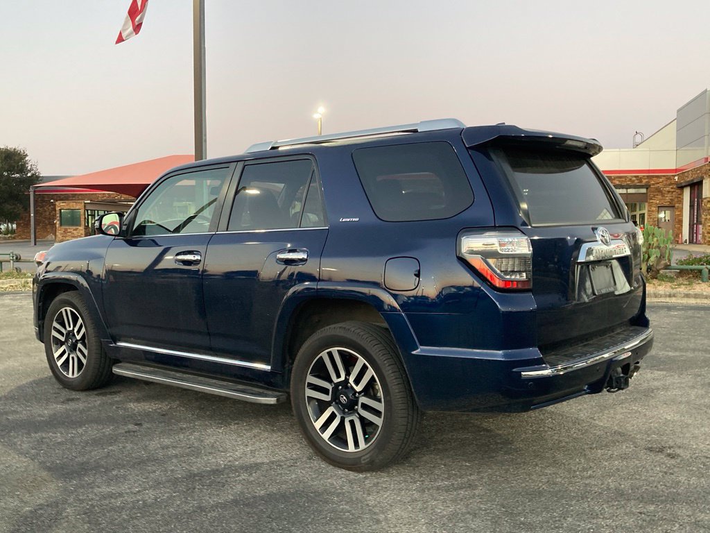 Used 2022 Toyota 4Runner Limited RWD image 7