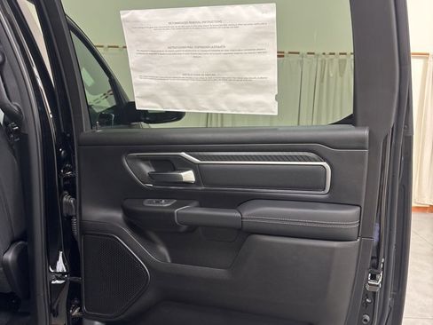 New 2026 RAM 1500 4x4 Crew Cab image 38