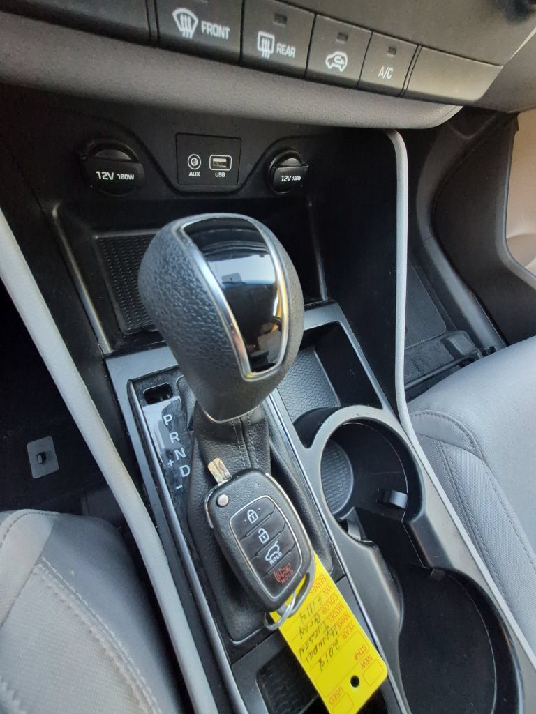 Used 2018 Hyundai Tucson SE FWD image 16