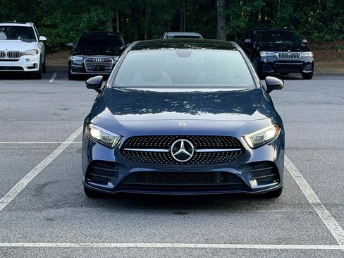 Used 2020 Mercedes-Benz A 220 image 3