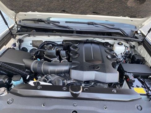 Used 2023 Toyota 4Runner Limited image 34