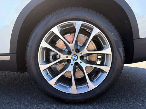 New 2026 BMW X5 xDrive50e AWD/4WD image 37