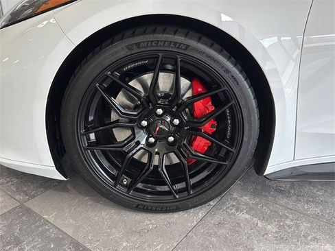 Used 2023 Chevrolet Corvette Z06 w/ Battery Protection Package image 9