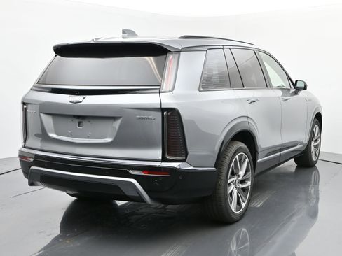 New 2026 Cadillac Vistiq Sport w/ LPO, Floor Liner Package image 5