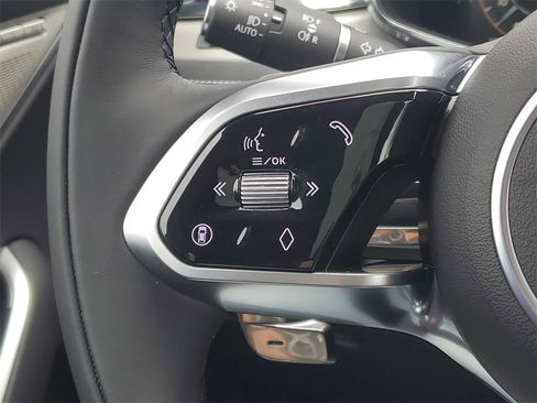 New 2026 Jaguar F-PACE R-Dynamic S image 15