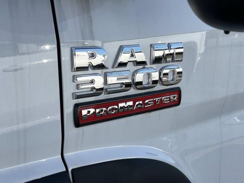 Used 2022 RAM ProMaster 3500 w/ Convenience Group FWD image 10