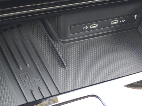 New 2026 Volkswagen Atlas SEL image 8