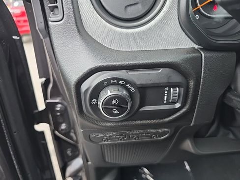 New 2026 Jeep Gladiator Sport image 22