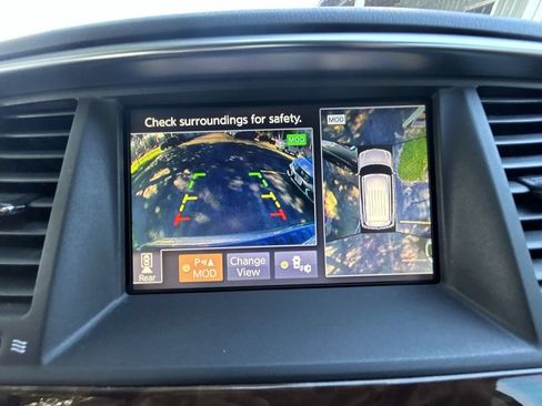 Used 2020 Nissan Armada SL w/ Premium Package RWD image 18