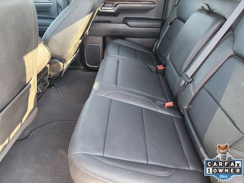 Used 2025 GMC Sierra 1500 SLT image 34