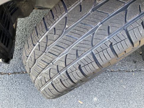 Used 2023 Toyota Highlander XSE image 12