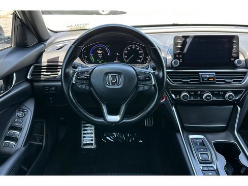 Used 2022 Honda Accord Sport image 13
