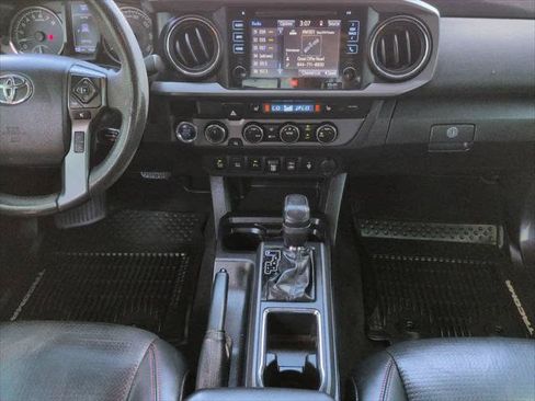 Certified 2019 Toyota Tacoma TRD Pro AWD/4WD image 18