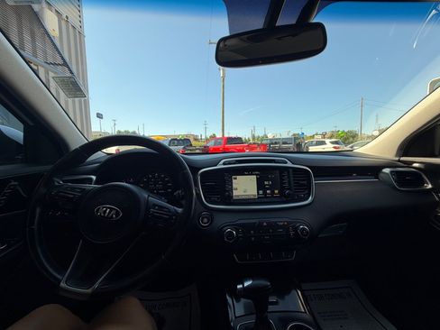 Used 2016 Kia Sorento SX AWD/4WD image 10