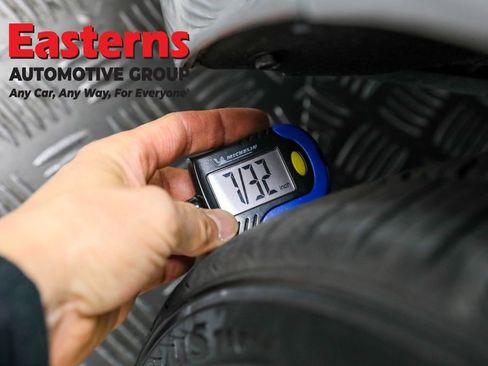 Used 2023 Toyota Camry XSE image 25