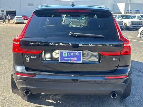 Used 2019 Volvo XC60 T5 Momentum w/ Multimedia Package AWD/4WD image 7