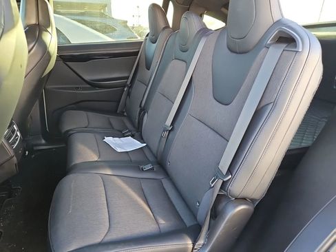 Used 2018 Tesla Model X 75D AWD/4WD image 4