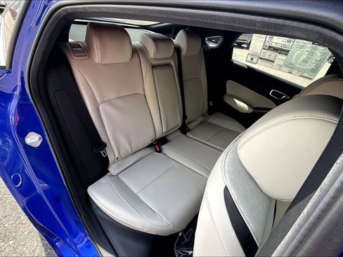 New 2025 Acura Integra A-Spec image 15