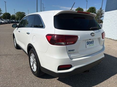 Used 2020 Kia Sorento FWD V6 image 3