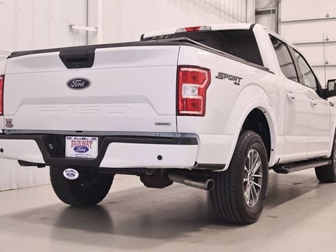 Used 2019 Ford F150 XLT w/ Equipment Group 302A Luxury AWD/4WD image 9