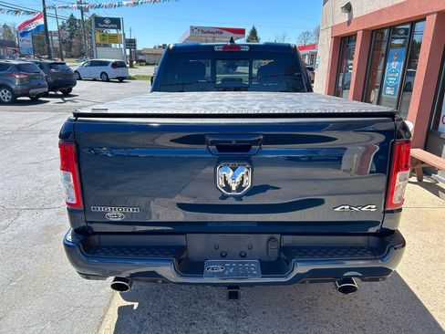 Used 2022 RAM 1500 Big Horn AWD/4WD image 4