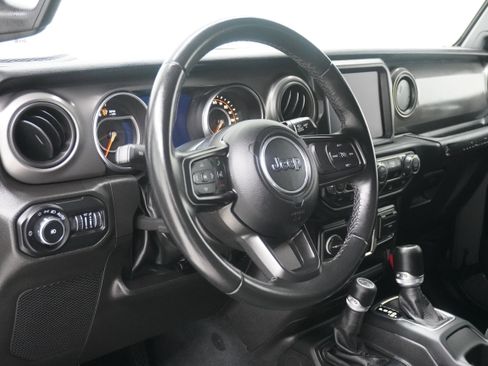 Used 2022 Jeep Wrangler Unlimited Sport AWD/4WD image 13