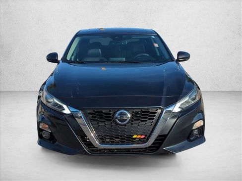 Used 2019 Nissan Altima 2.5 SL AWD/4WD image 2
