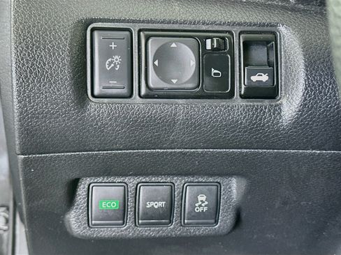 Used 2014 Nissan Sentra SV FWD image 16