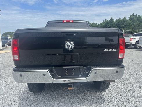 Used 2017 RAM 2500 Tradesman w/ Chrome Appearance Group AWD/4WD image 6