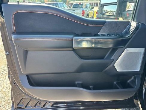 Used 2024 Ford F250 Platinum AWD/4WD image 26