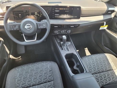 New 2026 Nissan Kicks SV image 7